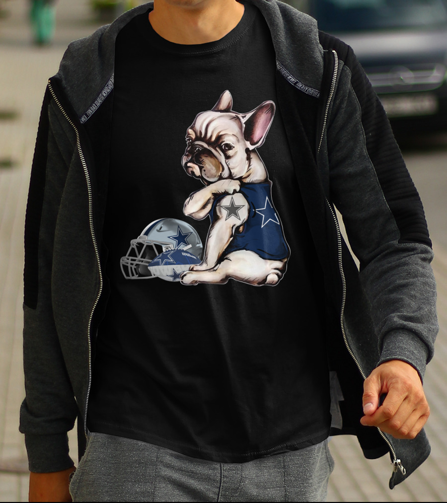 Dallas Cowboys Pug With Star Jersey And Helmet T-Shirt