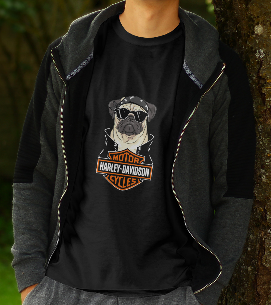 Pug In Harley Davidson Motorcycles Logo With Bandana And Sunglasses T-Shirt
