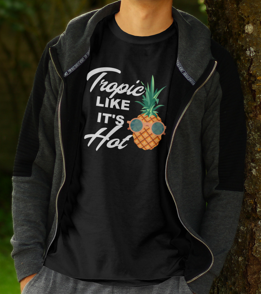Tropic Like It's Hot Cool Vintage Pineapple T-Shirt