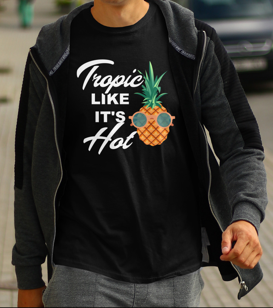 Tropic Like It's Hot Cool Vintage Pineapple T-Shirt