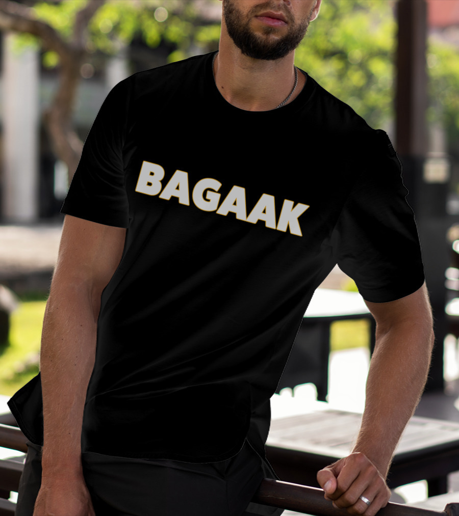 BAGAAK The Call Of The Rooster Retro Humor Phrase T-Shirt