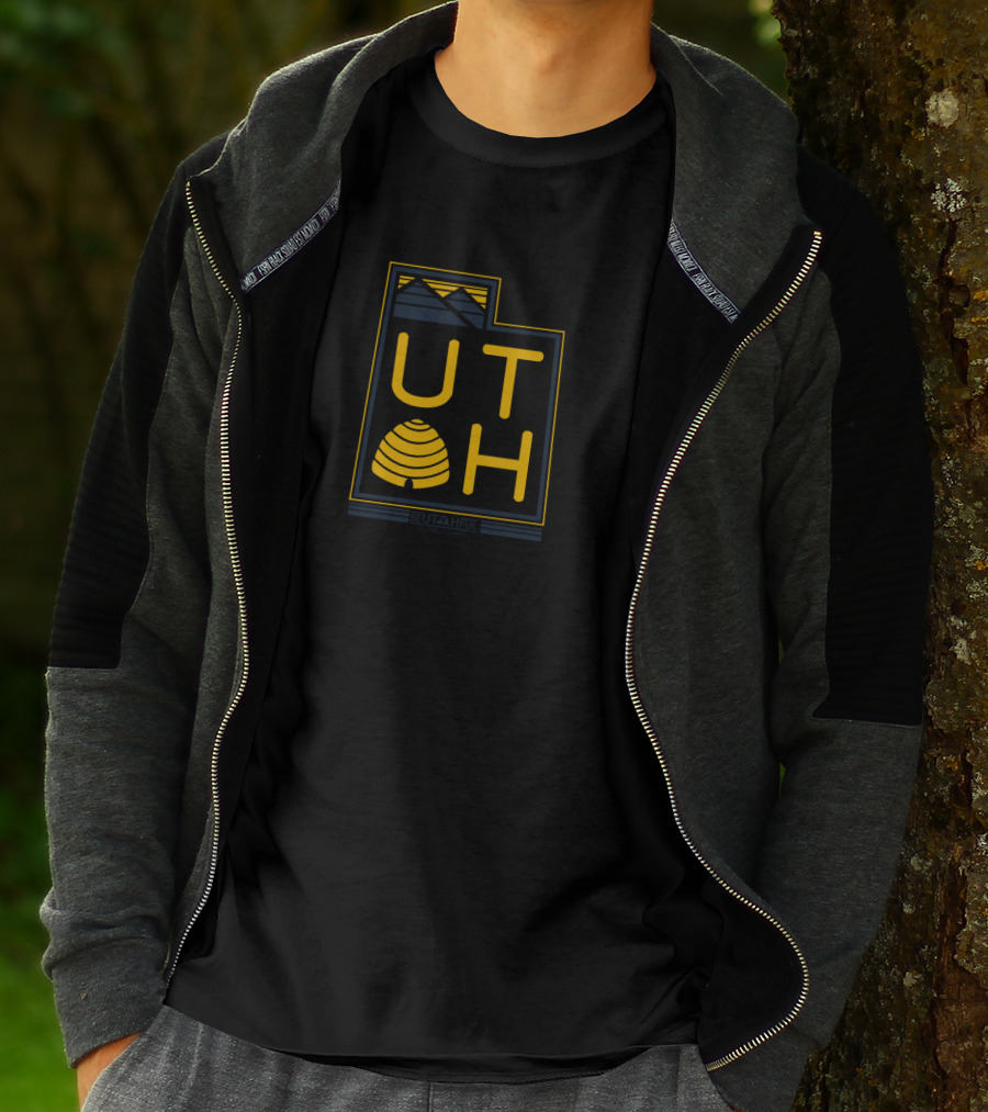 Utah Beehive State Emblem With Mountain T-Shirt