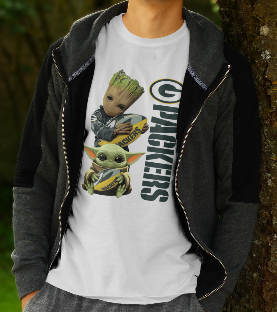 Baby Groot And Baby Yoda With Packers Football T-Shirt