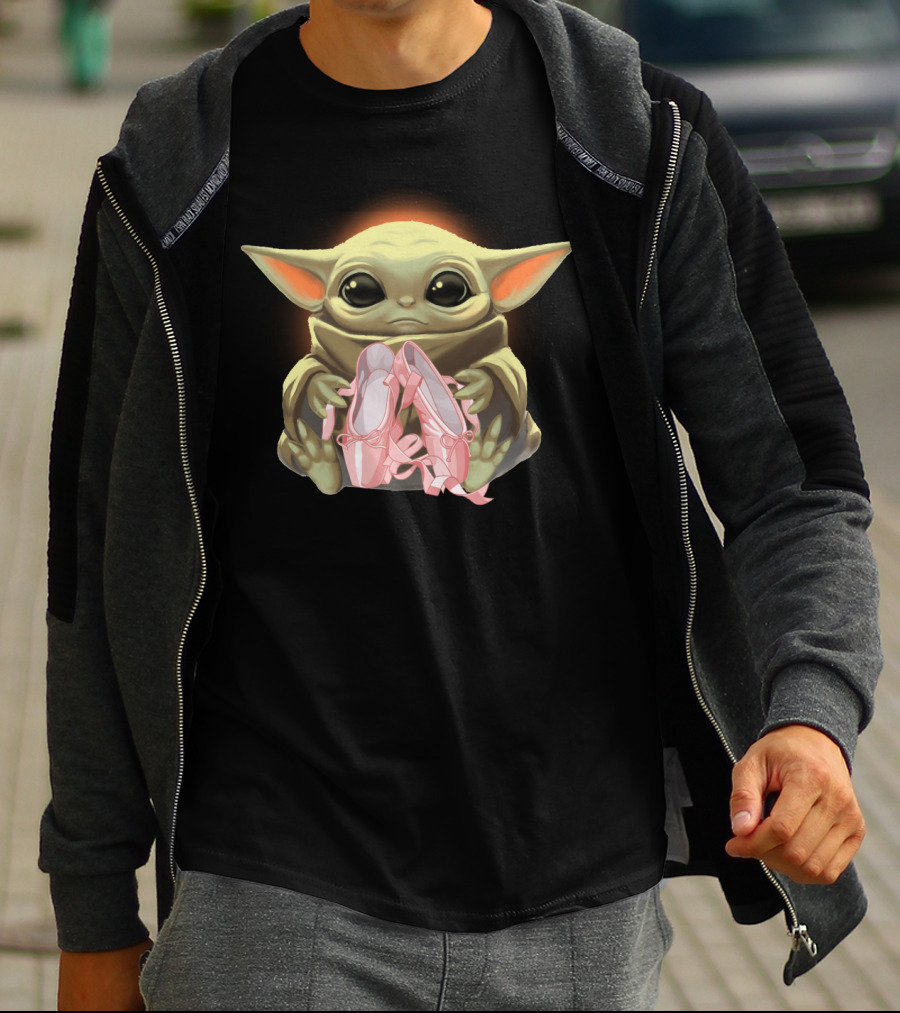 Baby Yoda Hug Pink Ballet Shoes T-Shirt