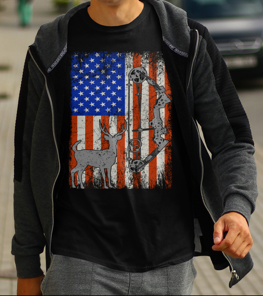 American Flag Deer Bow Hunter Hunting T-Shirt