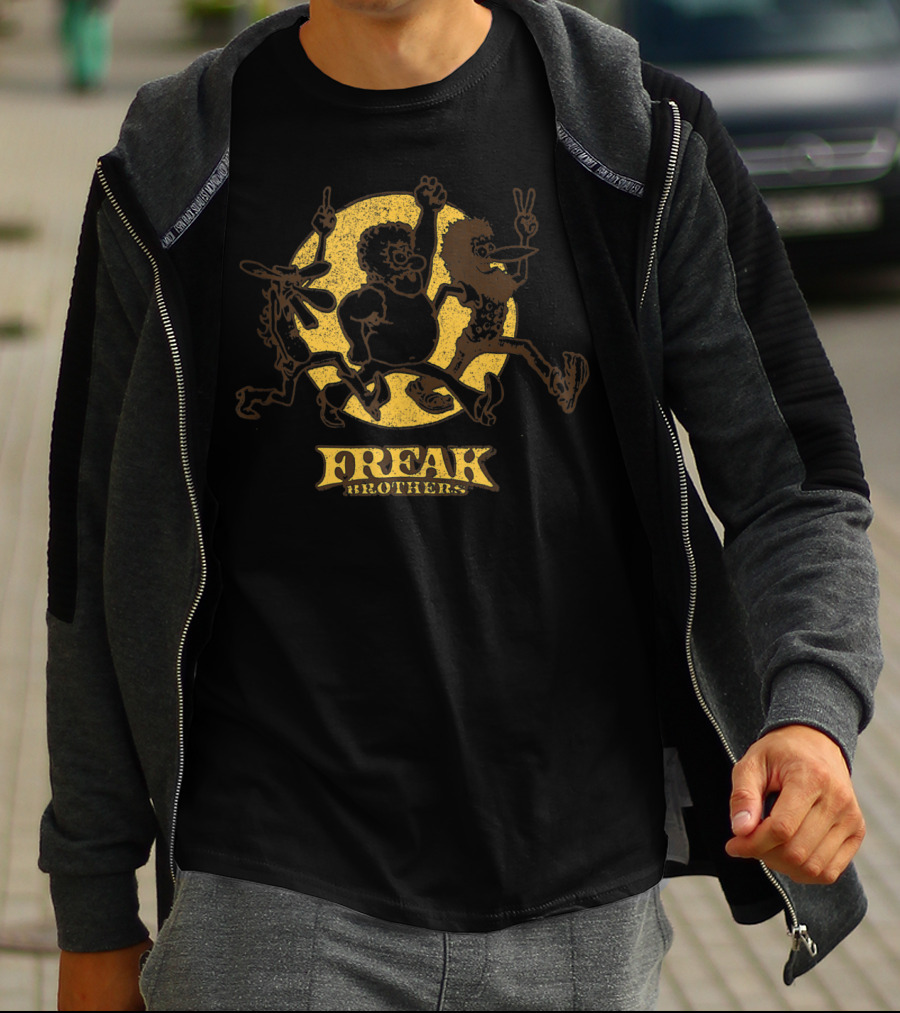 Freak Brothers Moonlit Silhouette Walk T-Shirt