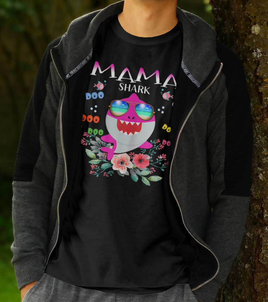 Mama Shark Doo Doo Doo Sunglasses Flowers T-Shirt