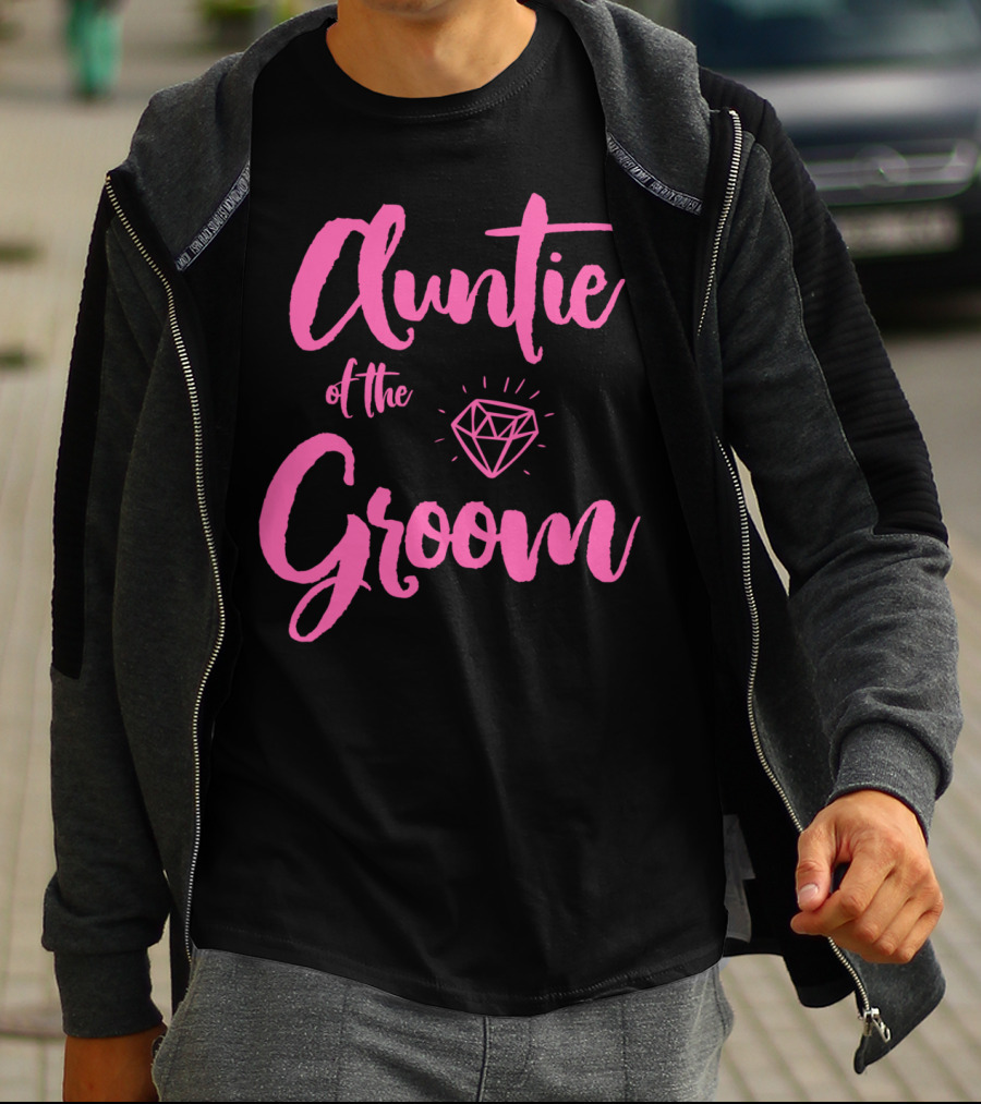 Auntie Of The Groom Pink Diamond Bridal Party T-Shirt