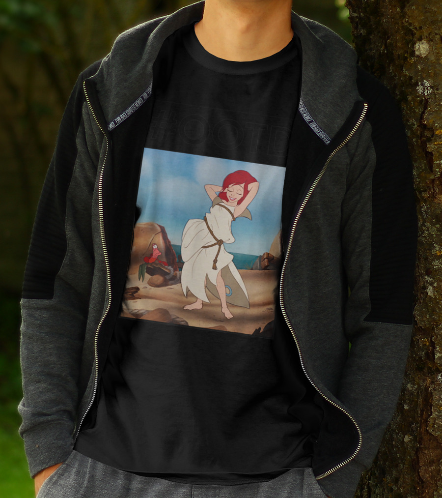 OOTD Disney Little Mermaid Ariel Beach Scene T-Shirt