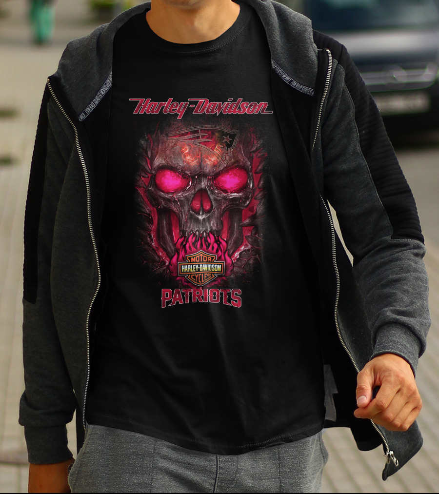 Harley Davidson Motorcycle Skull New England Patriots T-Shirt