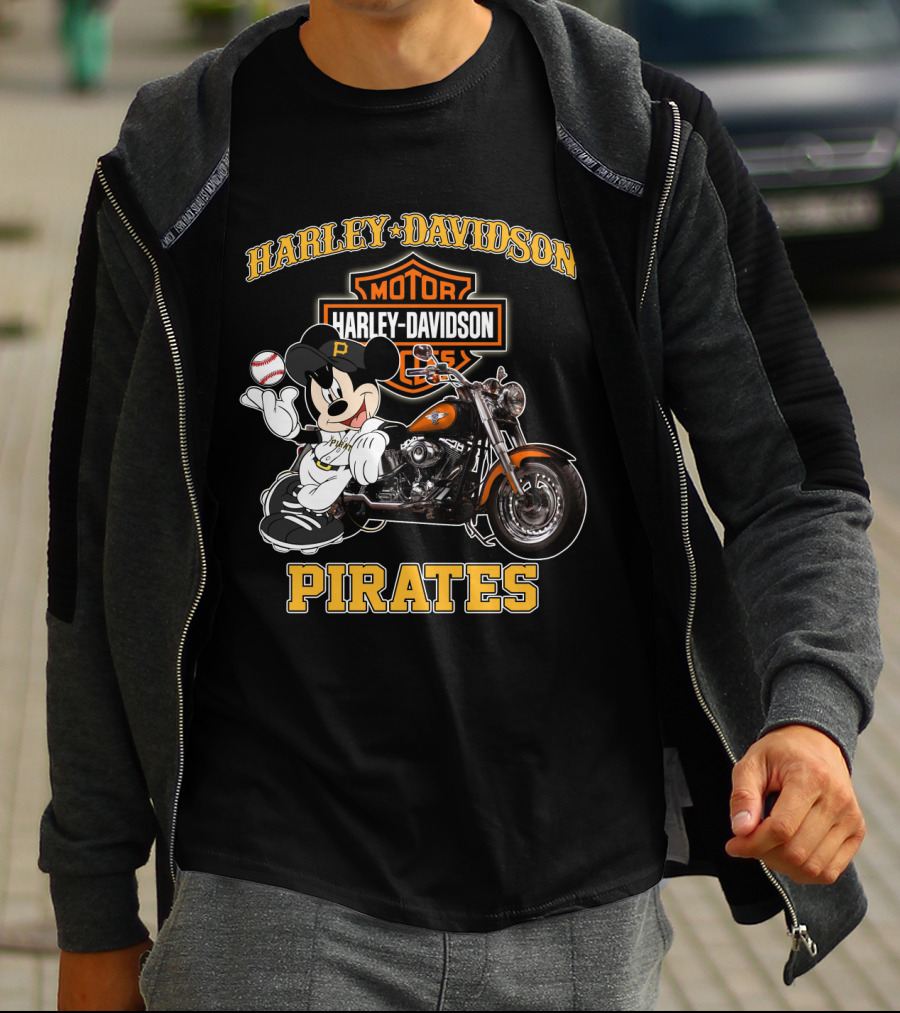 Harley Davidson Motor Cycles Pirates T-Shirt