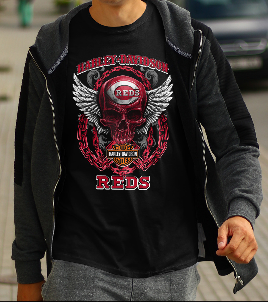 Harley Davidson Cincinnati Reds Skull Wings Chain T-Shirt