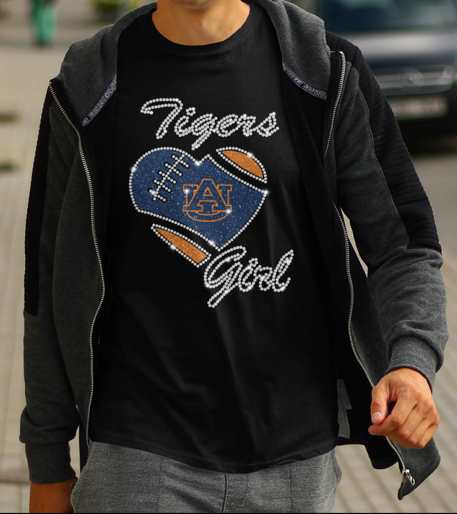 Auburn Tigers Girl Heart Football T-Shirt