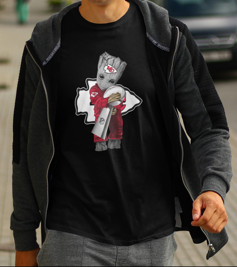New Released Kansas City Chiefs Groot Hugging NFL Trophy Available For A Limited Time T-Shirt
