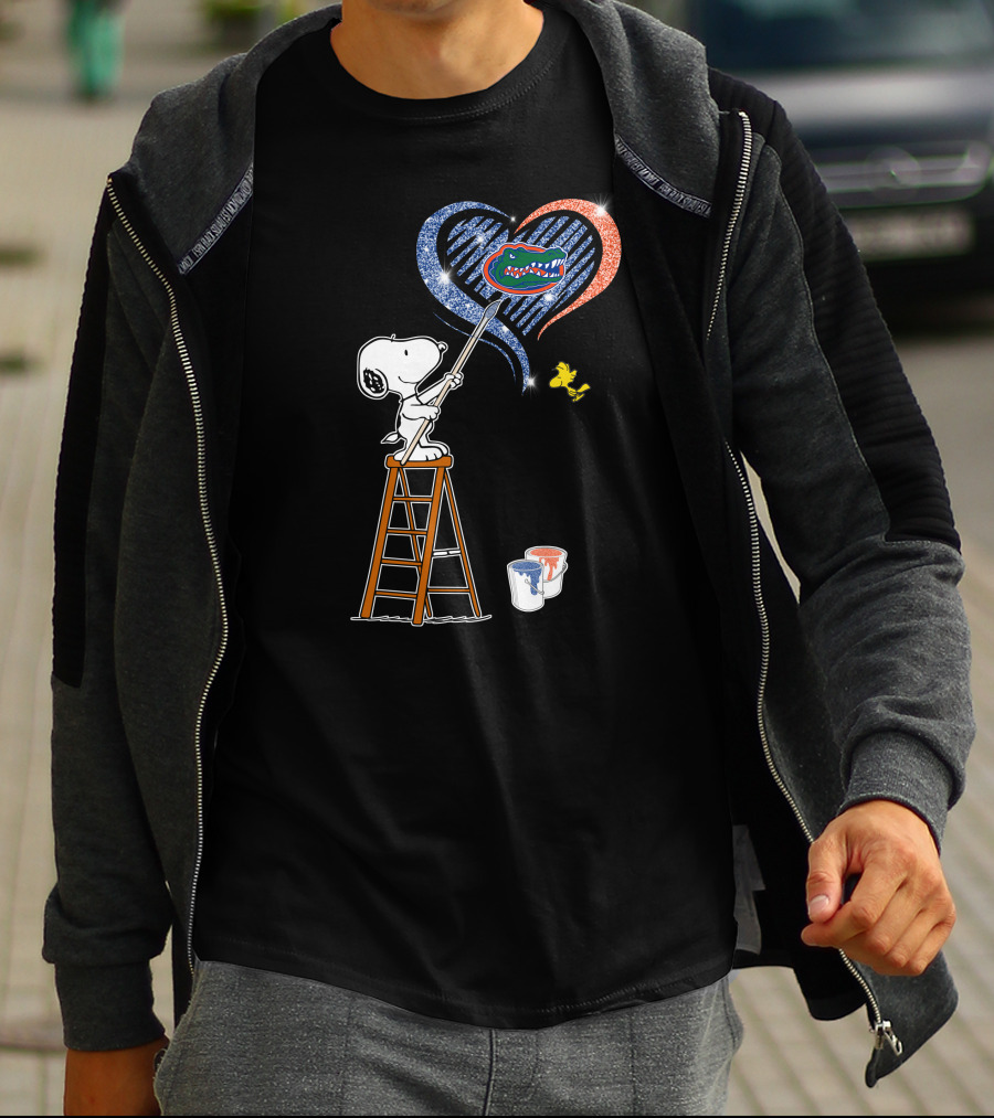 Snoopy Florida Gators Painting Heart With Snoopy And Woodstock T-Shirt