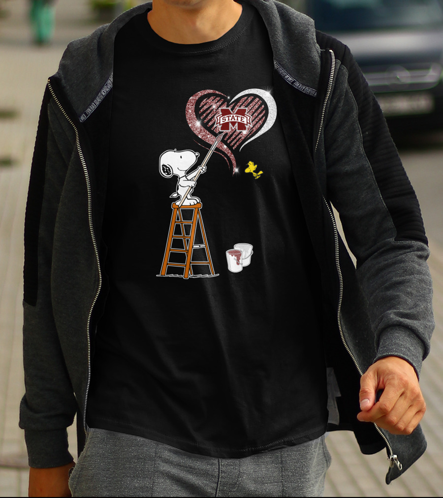 Snoopy Painting Mississippi State Heart With Woodstock T-Shirt