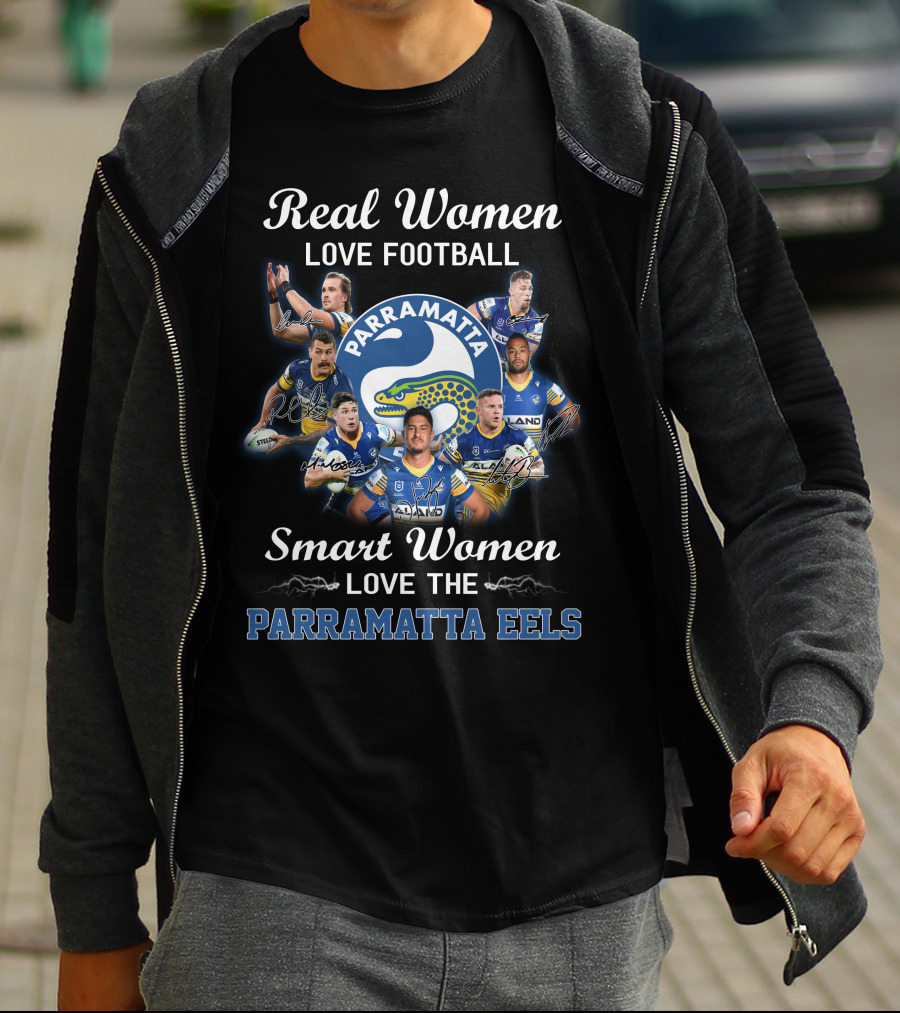 Real Women Love Football Smart Women Love The Parramatta Eels T-Shirt