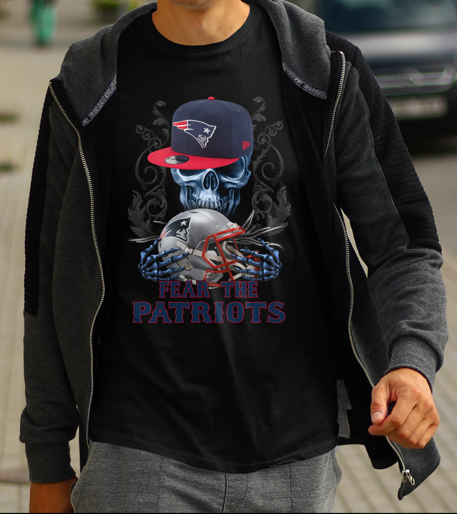 Fear The Patriots New England Patriots Skull And Helmets T-Shirt