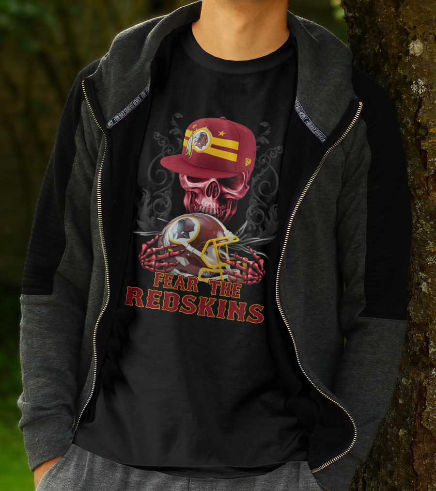 Fear The Redskins Skull With Helmet And Cap T-Shirt