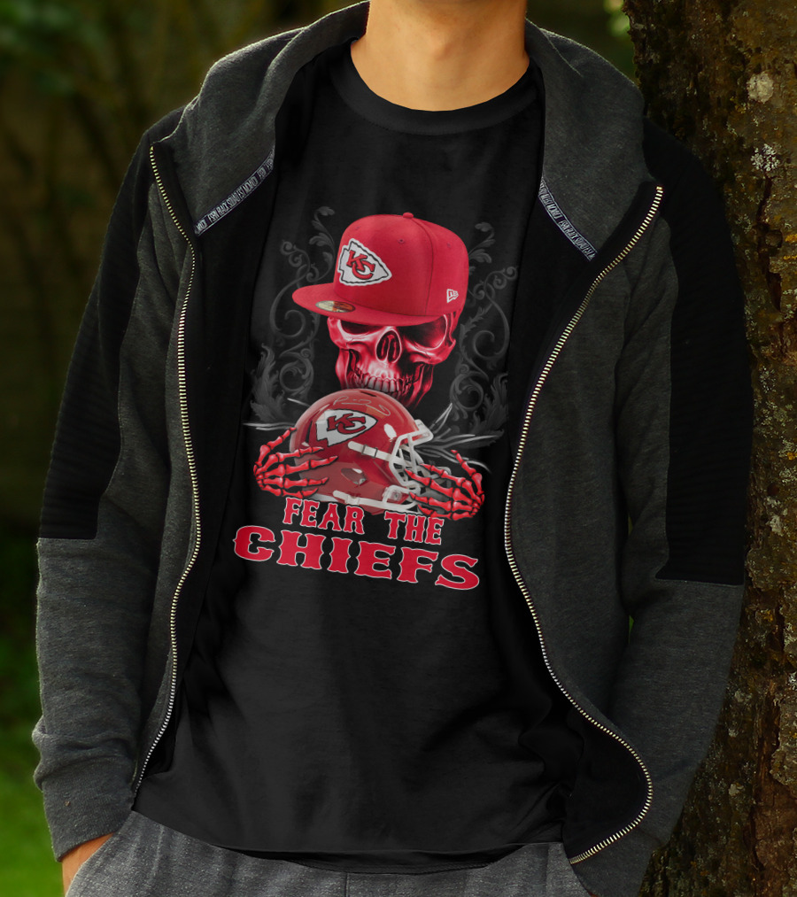Fear The Chiefs Kansas City Chiefs Skull Helmet Cap T-Shirt