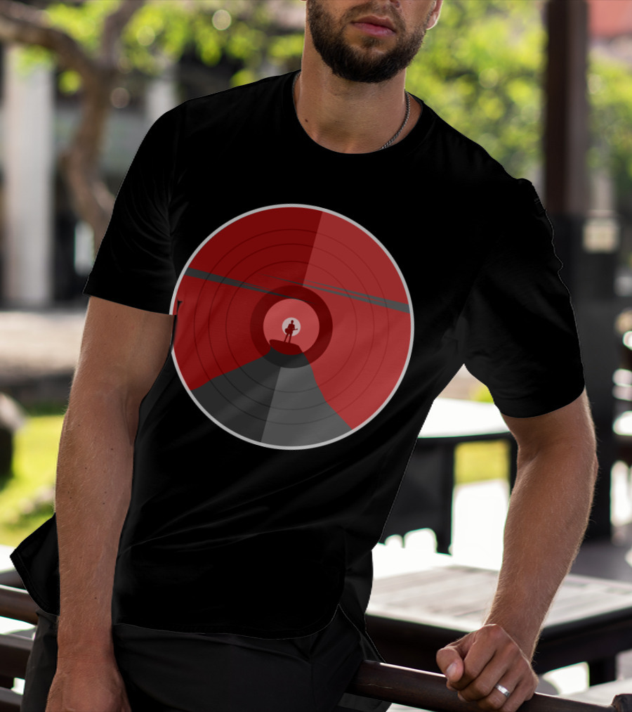 Rock Mountain Climber Silhouette In Red Circular T-Shirt