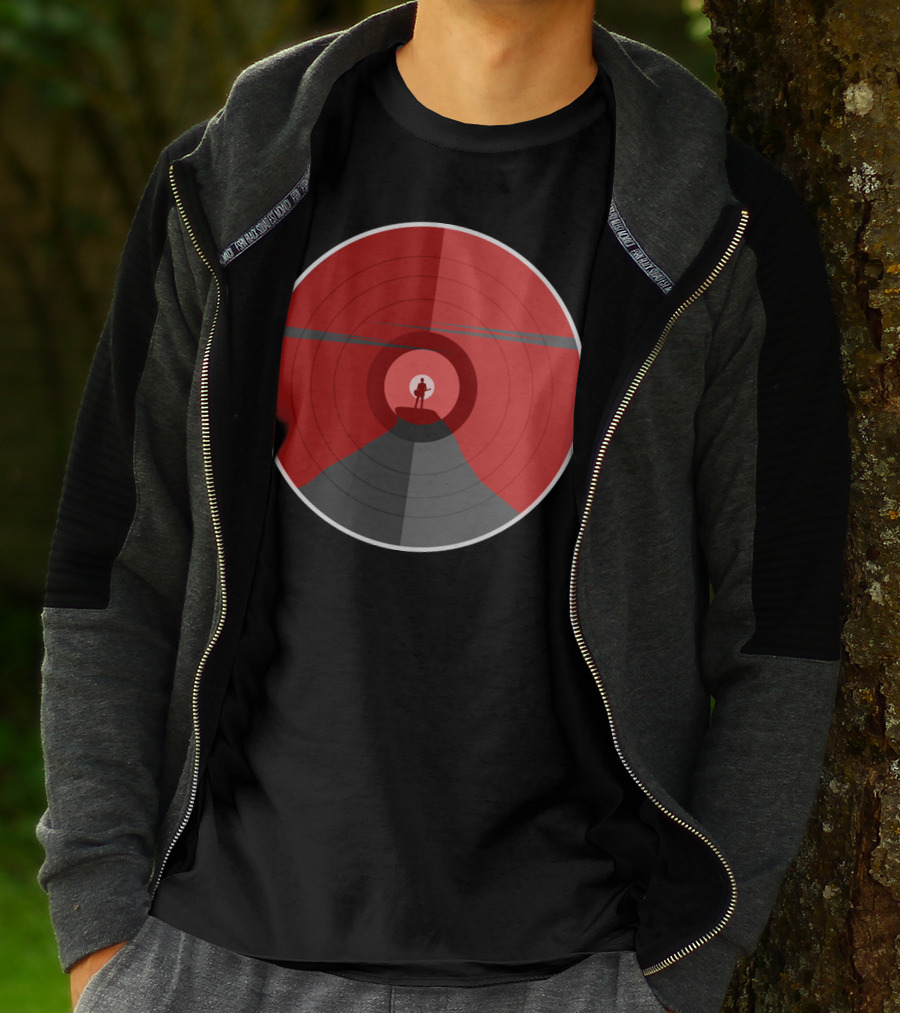 Rock Mountain Climber Silhouette In Red Circular T-Shirt