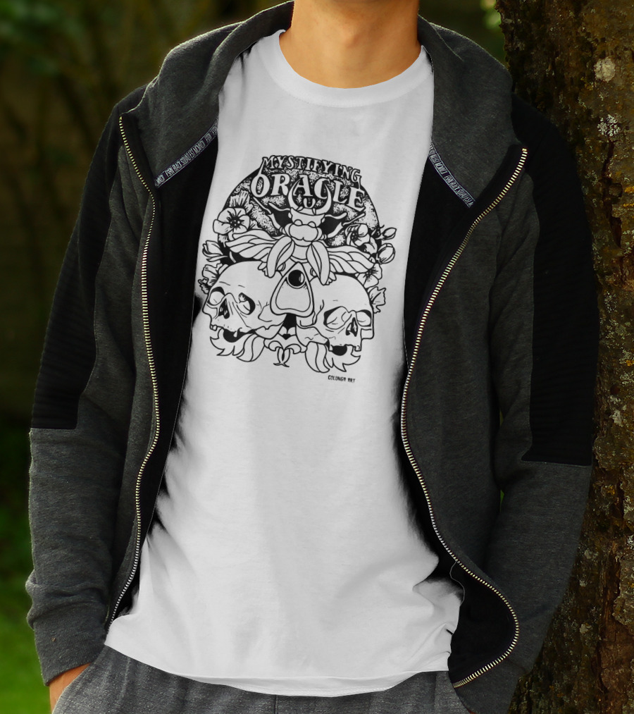 Mystifying Oracle Skull And Moth Colunga T-Shirt