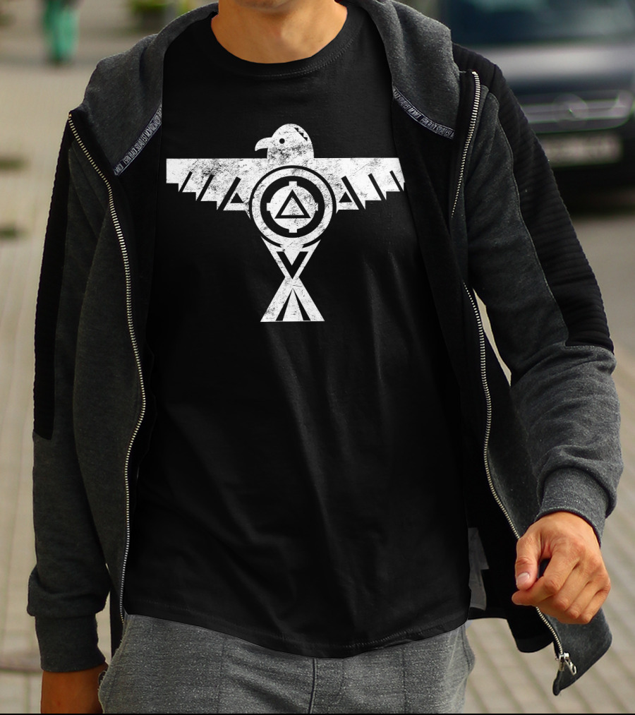 Cool Native American Sacred Bird Symbol Thunder Bird Shape T-Shirt