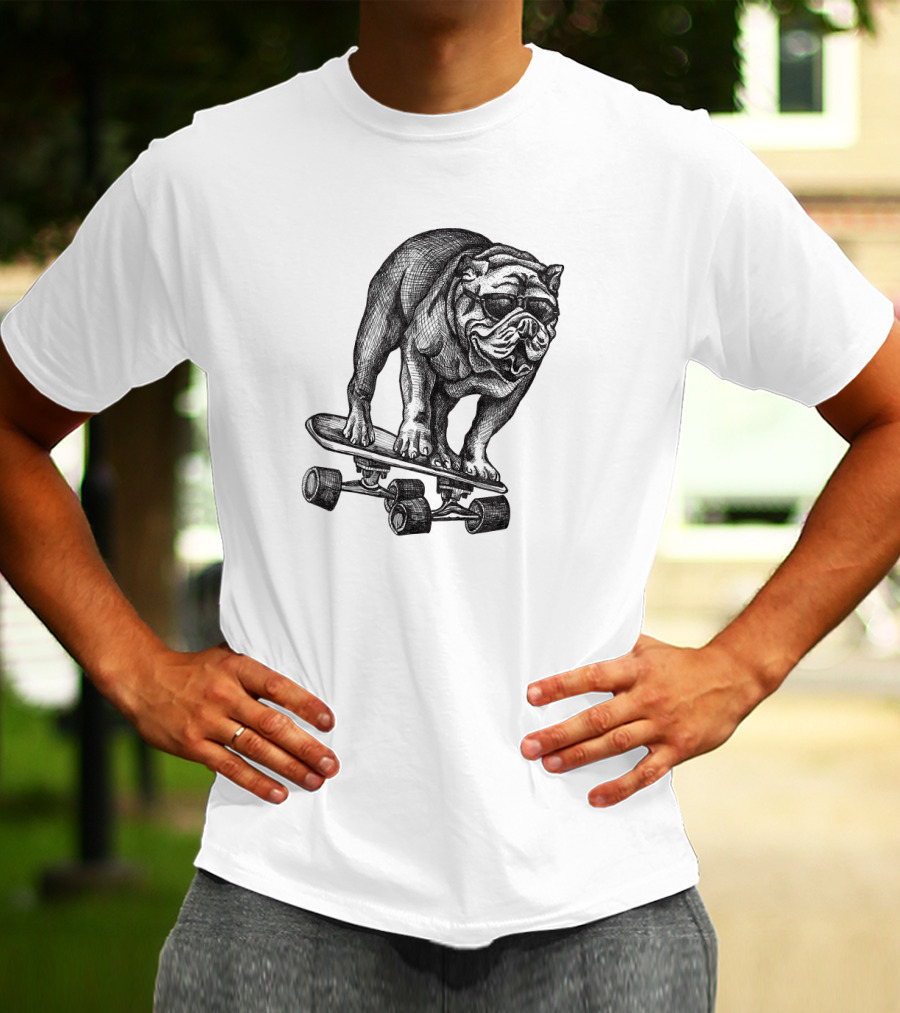 Cool Skateboarding English Bulldog T-Shirt