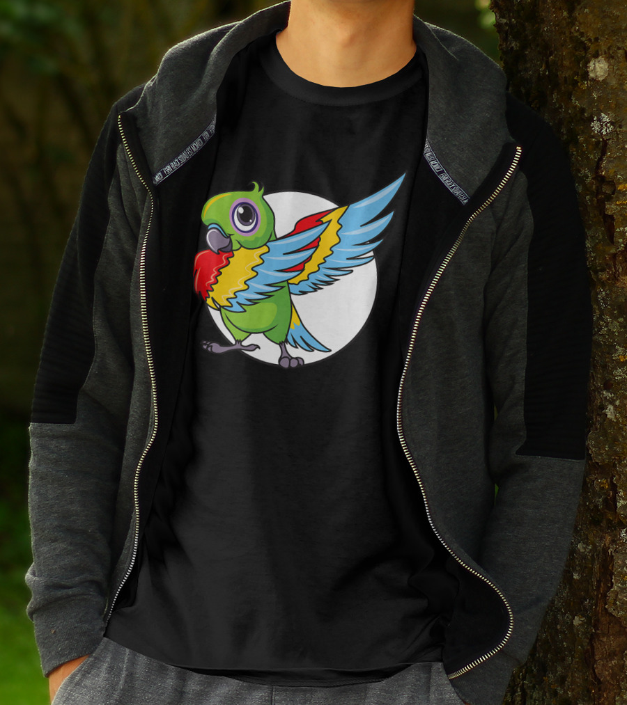 Cute Dabbing Great Green Macaw Parrot Colorful Wings T-Shirt