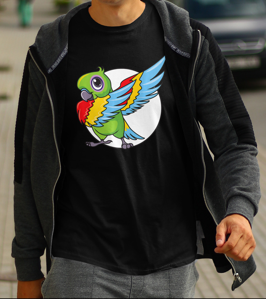 Cute Dabbing Great Green Macaw Parrot Colorful Wings T-Shirt