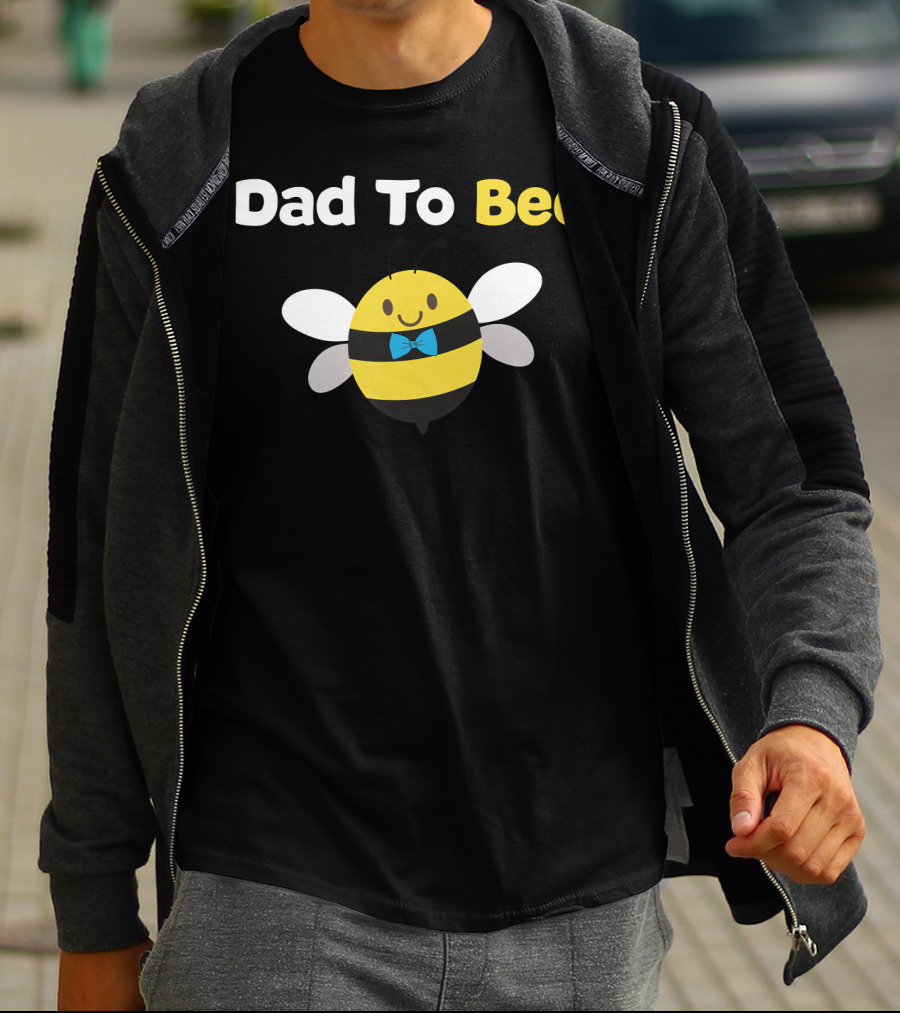 Dad To Bee First Time Daddy Fath Cute Bowtie Bee T-Shirt