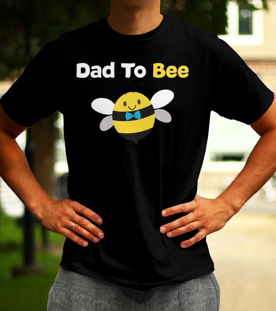 Dad To Bee First Time Daddy Fath Cute Bowtie Bee T-Shirt