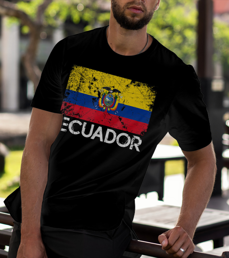 Ecuador Vintage Flag Grunge T-Shirt