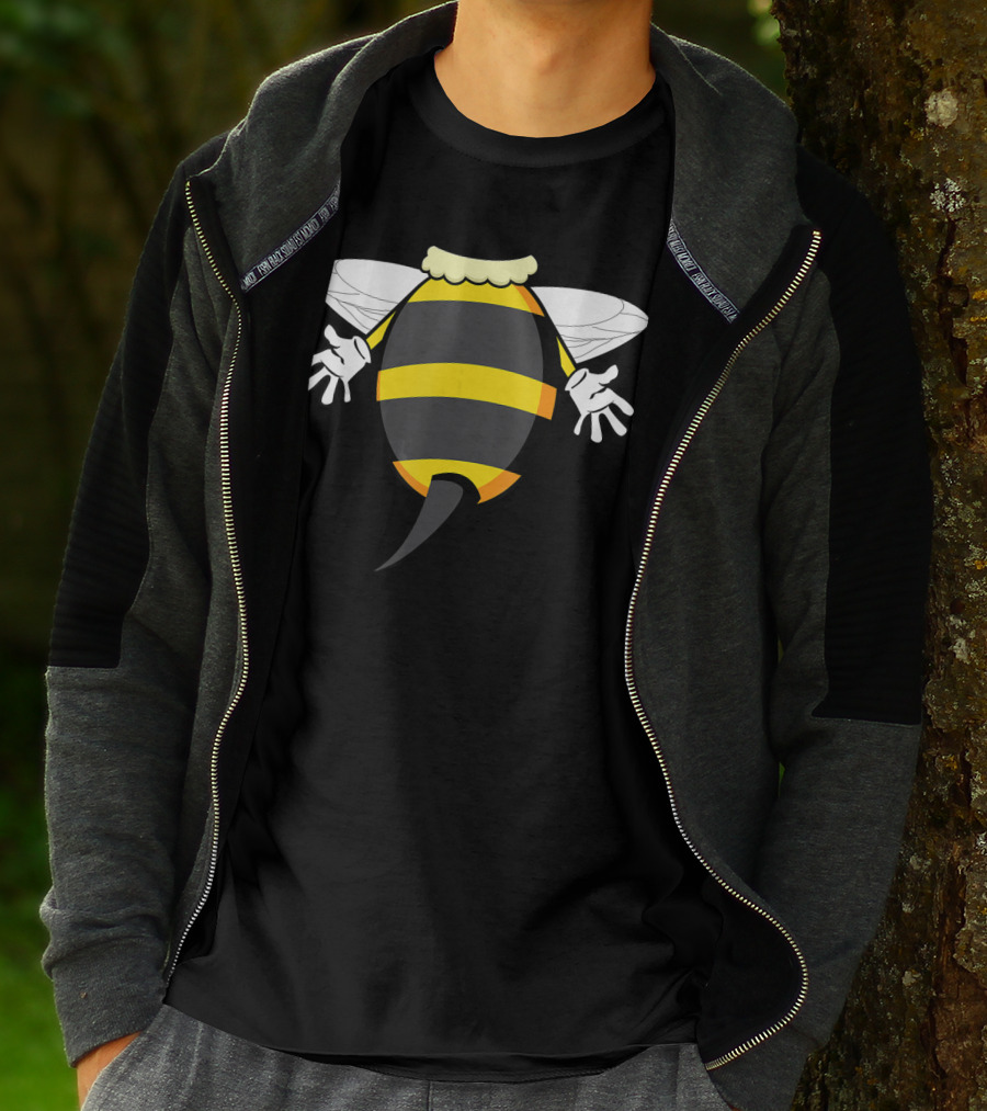 Funny Bee Costume Buzzing Honeybee Look T-Shirt