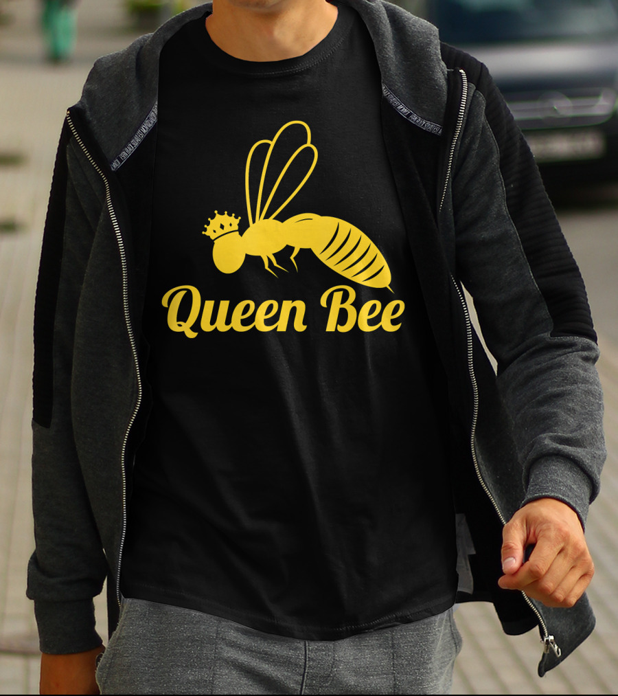 Queen Bee Funny Beekeeper Beekeeping T-Shirt