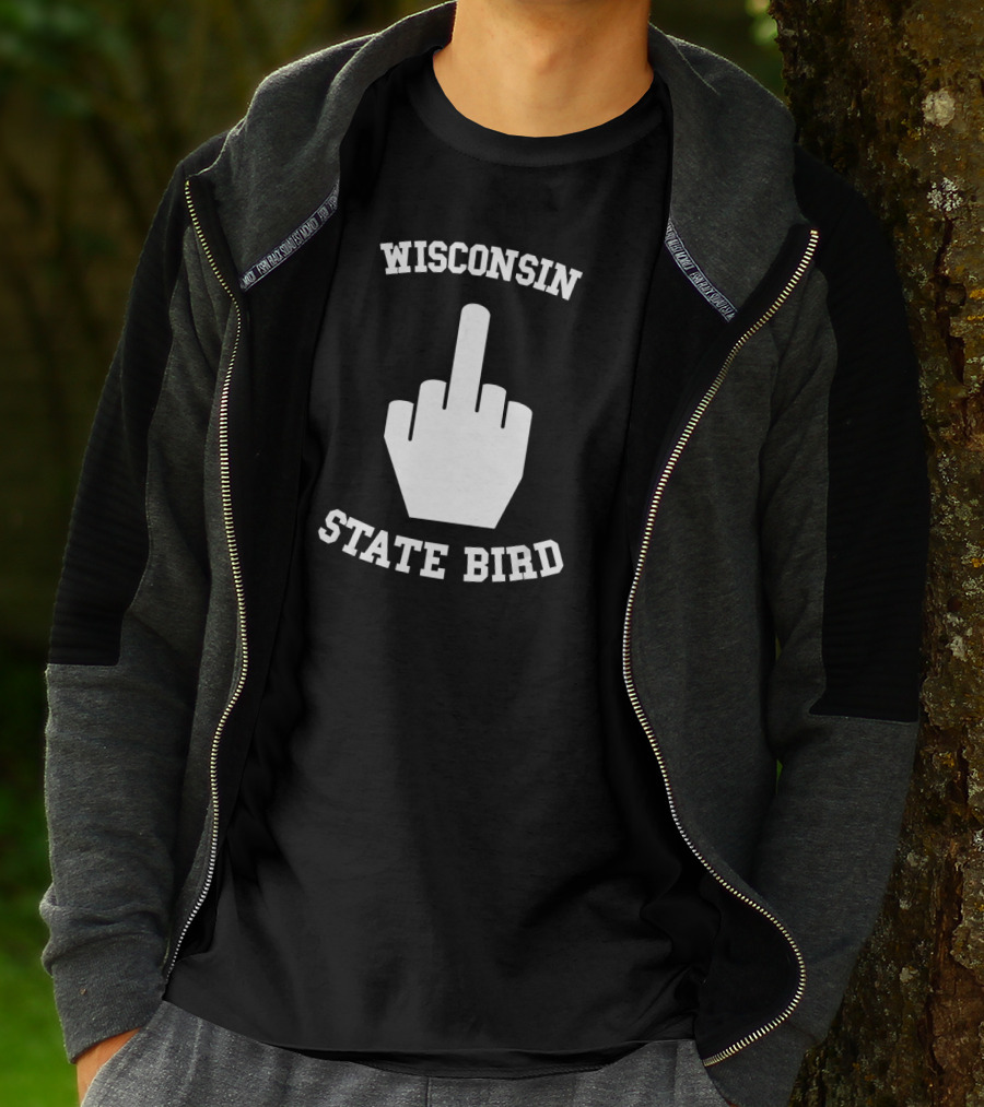 Wisconsin State Bird Funny Joke Flipping Off Iconic Gesture T-Shirt