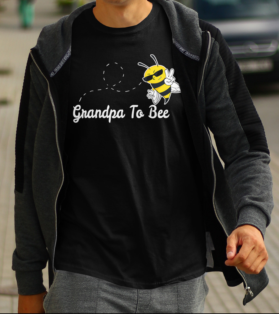 Grandpa To Bee First Time Dad Peaceful Cool Bee T-Shirt
