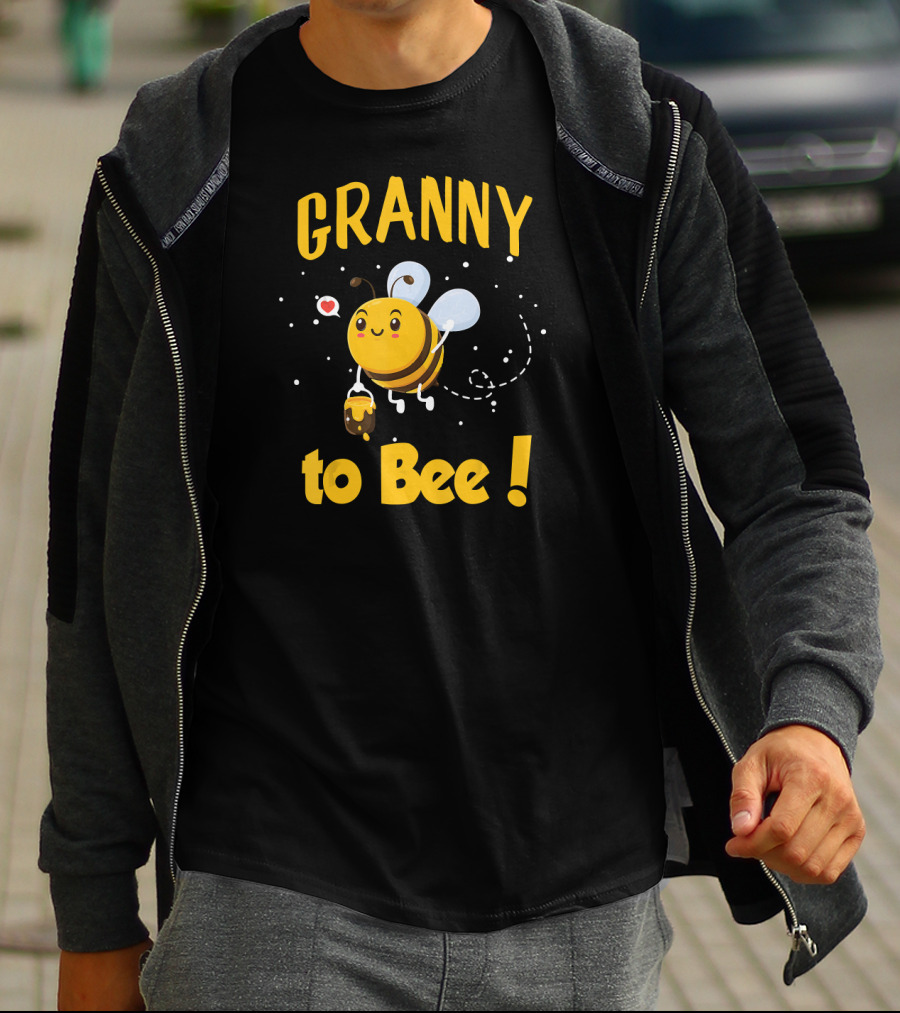 Granny To Bee Honeybee With Heart T-Shirt