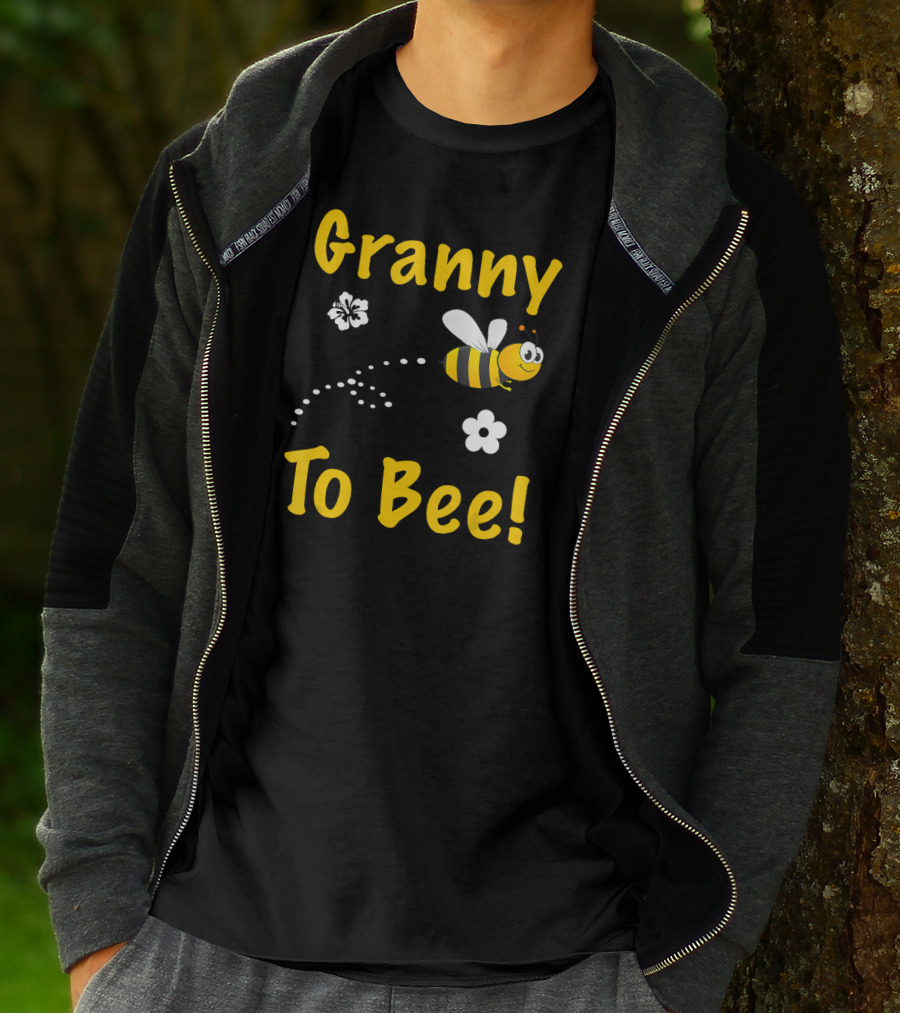 Granny To Bee Granny Bee Flowers T-Shirt