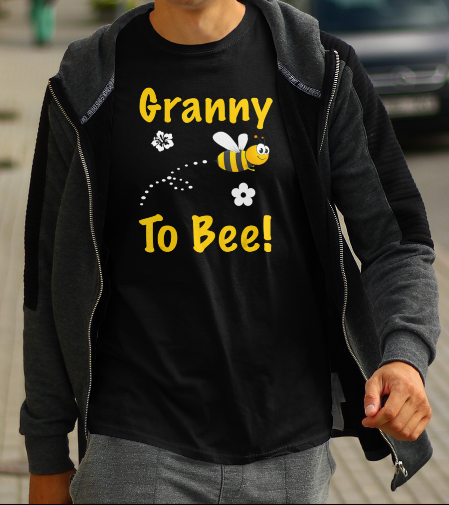 Granny To Bee Granny Bee Flowers T-Shirt