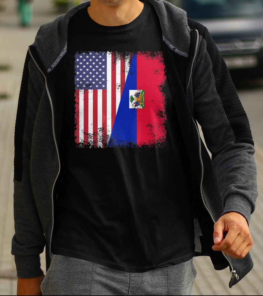 Half Haitian Flag Vintage Haiti U USA Grunge Style Flag Fusion T-Shirt
