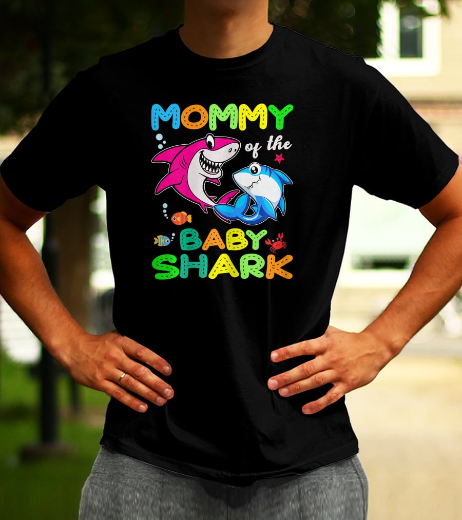 Mommy Of The Baby Shark Funny Birthday Family T-Shirt