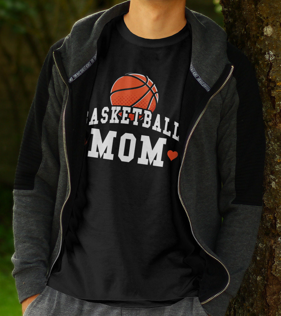 Basketball Mom Women's Shirt With Hearts And Basketball T-Shirt