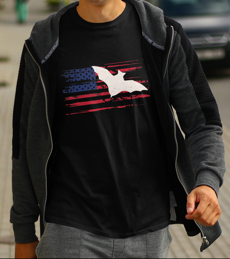 Bat Silhouette US American Flag Stripes And Stars T-Shirt