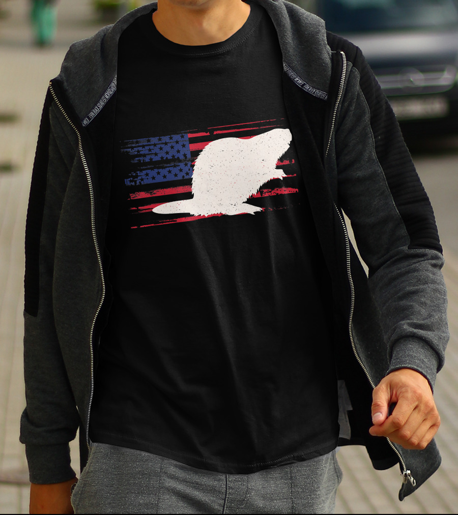 Beaver Silhouette Over Distressed US American Flag Rodent T-Shirt