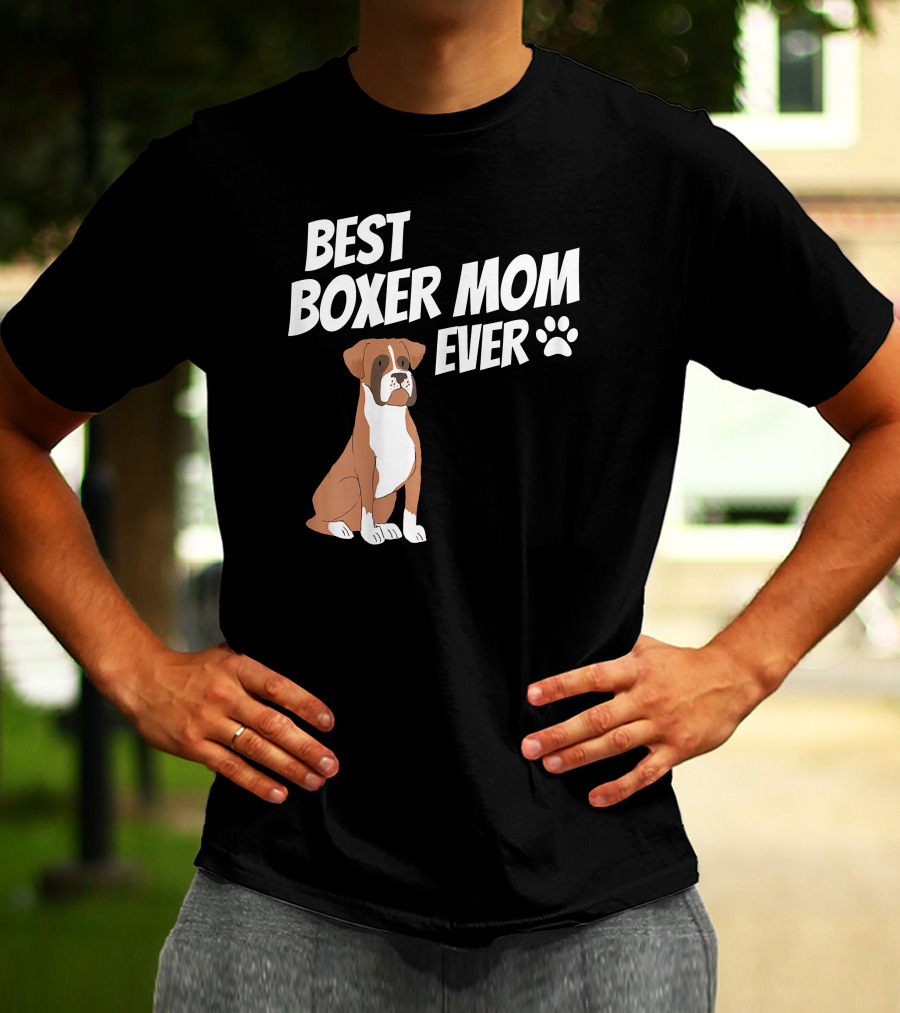 Best Boxer Mom Ever With Cute Dog And Paw Prints T-Shirt
