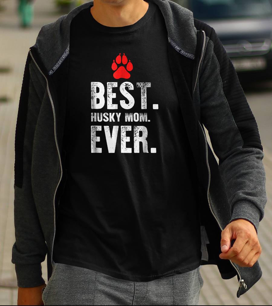 Best Husky Mom Ever With Red Paw Prints T-Shirt