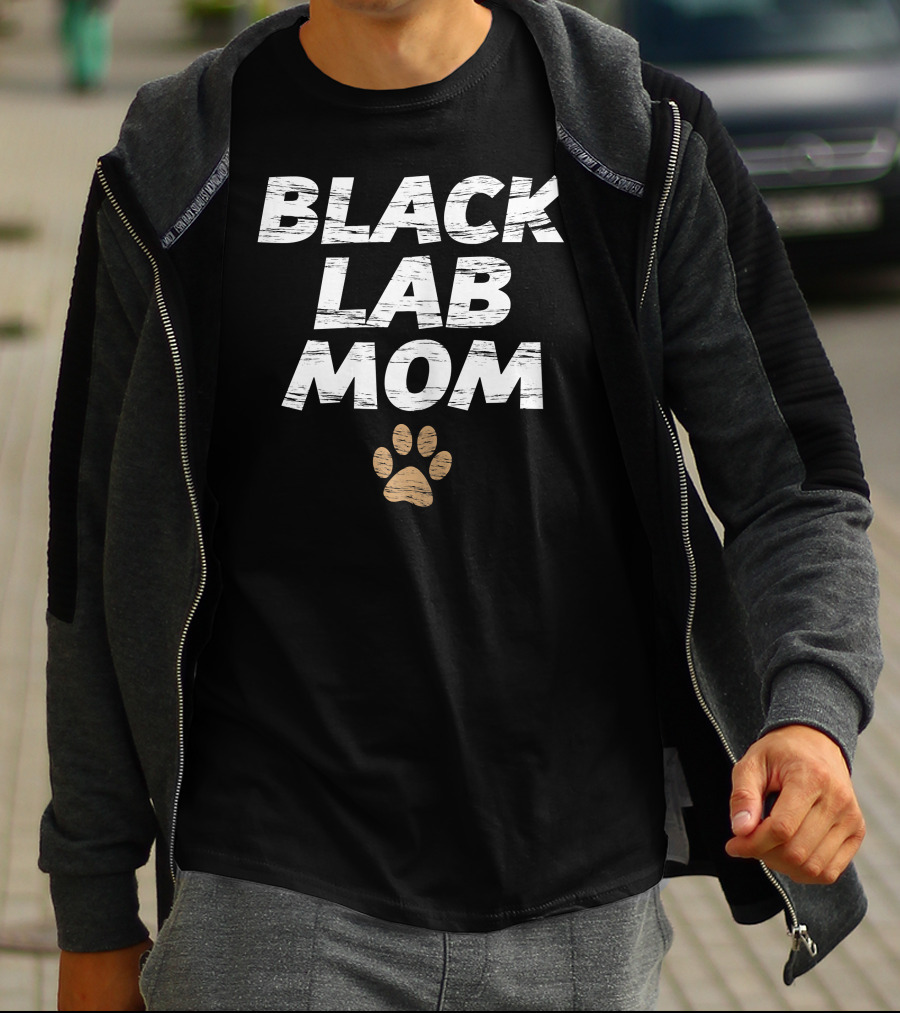 BLACK LAB MOM PAWPRINT AWESOME T-Shirt