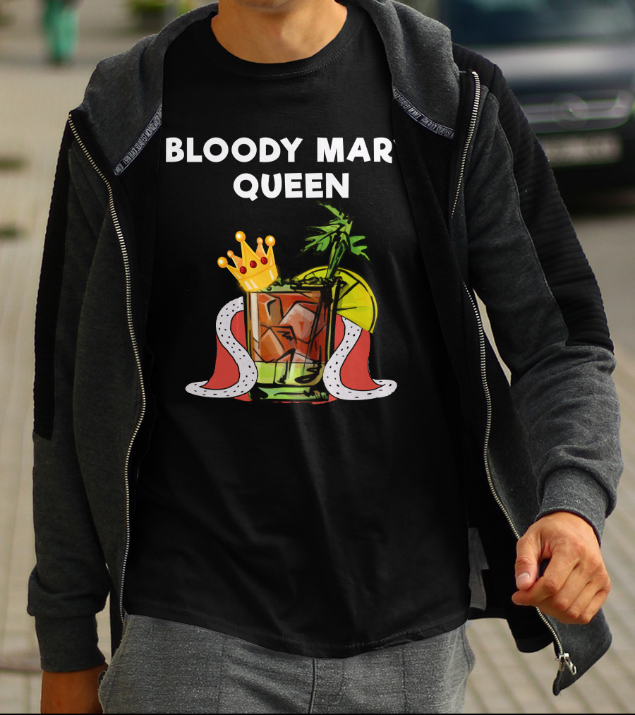 BLOODY MARY QUEEN DRINK WITH CROWN AND LEMON T-Shirt